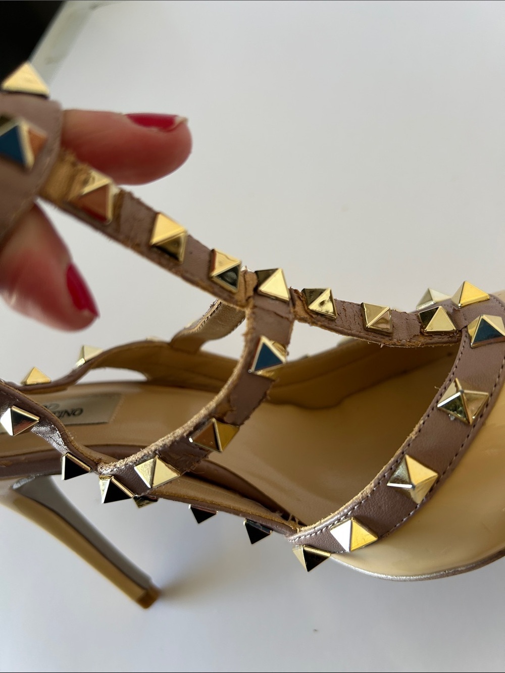 Valentino Patent Pointed Slingback Pumps with Gold Studs in Tan and Mauve - Picture 9 of 11